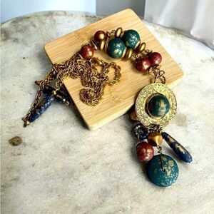 ESTATE TRIBAL GOLD TONE BEADED NECKLACE